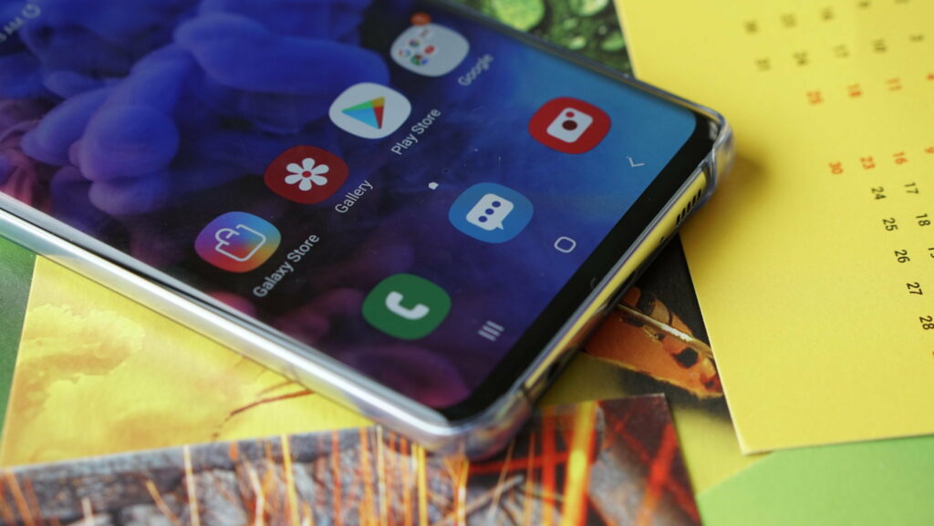 What To Do If You Can’t Make or Receive Phone Calls on Galaxy S10, S10E